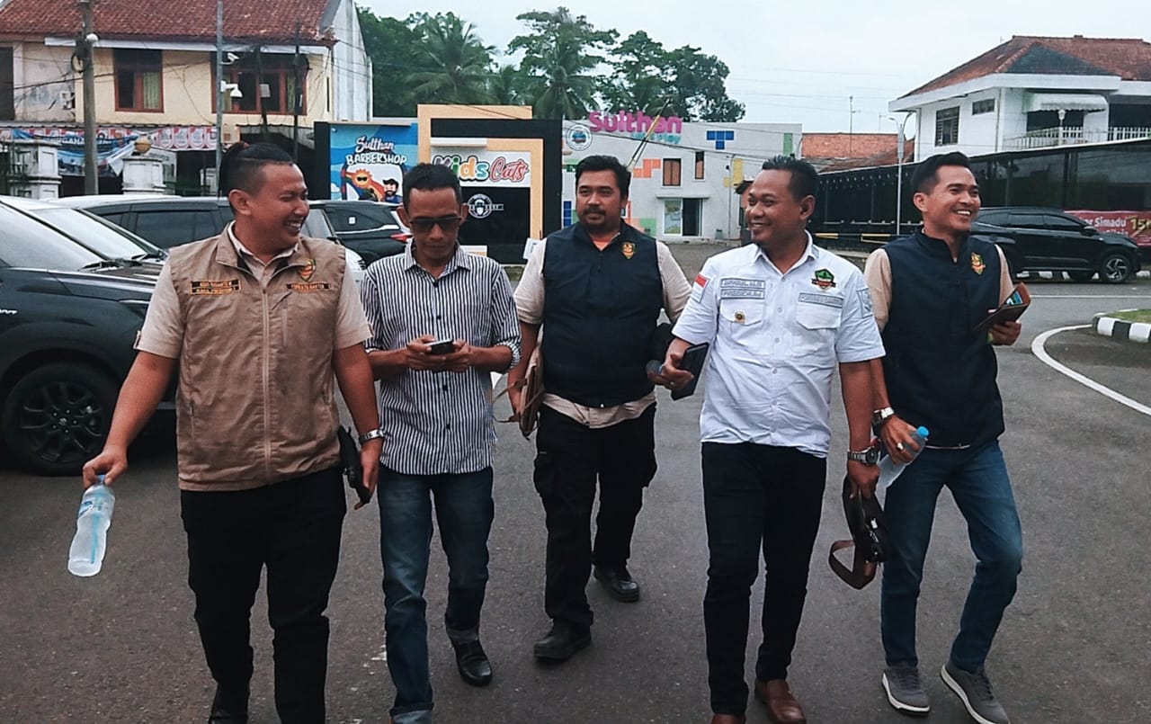 Diduga Rangkap Dua Jabatan Teknis, Kabid IKP Diskominfo Lebak Jadi Sorotan Forwatu Benten