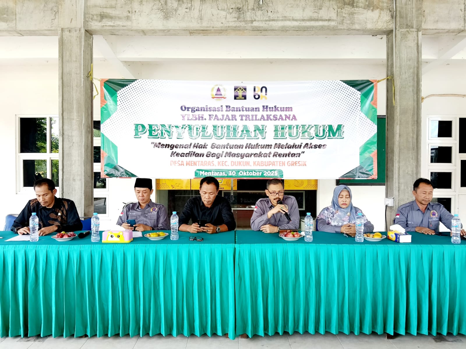 YLBH FT Bersinergi Dengan Desa Mentaras Selenggarakan Penyuluhan Hukum
