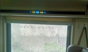 KAI Ingatkan Bahaya Pelemparan Batu ke KA Saat Angkutan Nataru