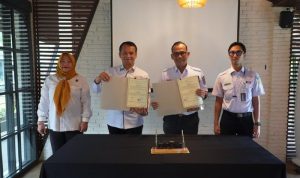 KAI – Kejari Purwokerto Teken Kerja Sama Penanganan Masalah Hukum Perdata dan Tata Usaha Negara