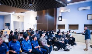 Sambut Angkutan Nataru, Daop 1 Jakarta Matangkan Persiapan Posko Bersama Railfans dan ITL Trisakti