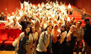 Antusiasme Tinggi Warnai Screening Film Dalam Sujudku, Siap Tayang Awal 2026