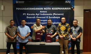 Tingkatkan Sinergitas, KAI Daop 8 Surabaya Teken MoU dengan Kejaksaan Negeri Bangkalan