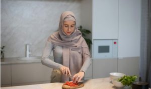 Hal yang Perlu Diperhatikan Ibu Rumah Tangga yang Ingin Usaha di Rumah