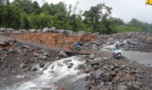 Kementerian PU Tangani Konektivitas Jalan Provinsi Sicincin-Bukittinggi, Pemasangan Jembatan Darurat Ditargetkan Rampung Awal Januari