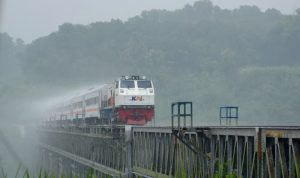 Hujan di Wilayah Jakarta, KAI Imbau Pelanggan Datang Lebih Awal dan Gunakan Face Recognition