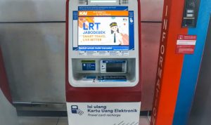LRT Jabodebek Hadirkan Vending Machine untuk Kemudahan Pengguna