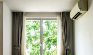 Mengapa Membeli AC Harus Memperhatikan Daya Listrik di Rumah