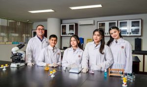 Menuju Satu Dekade Berkarya, BINUS SCHOOL Bekasi Raih Peringkat 8 SMA Paling Berprestasi di Jawa Barat