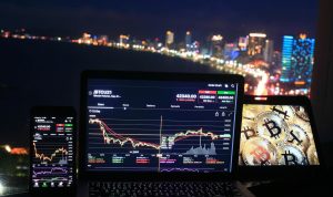 Strategi Imbal Hasil Pasif Kripto Mulai Menggantikan Perdagangan Aktif di Tengah Pasar yang Lebih Hati-Hati