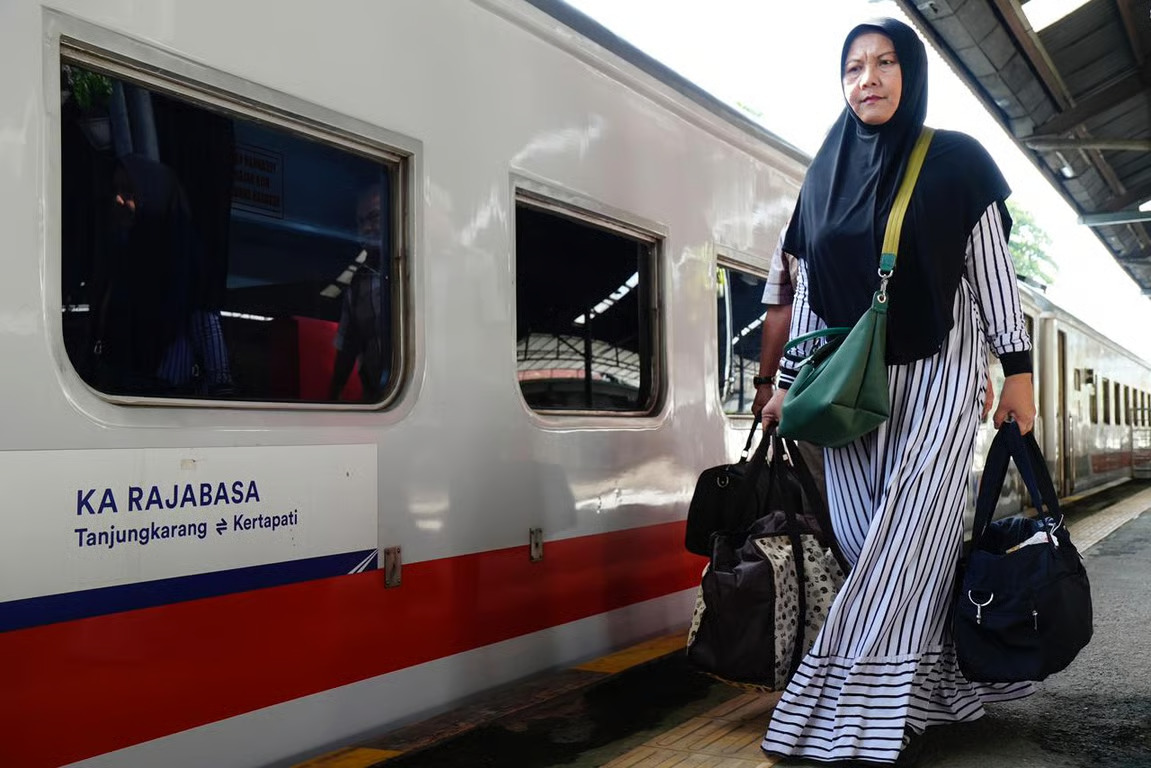 Tiket KA Rajabasa Siap Dipesan, Sambut Masa Libur Lebaran