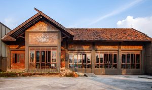 Dari Ikan Pesmol ke Tabulla Rasa: Evolusi Resto Bandung yang Diam-Diam Ditiru Banyak Orang