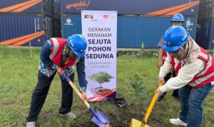 Dukung Gerakan Satu Juta Pohon, KAI Logistik Konsisten Tegaskan Komitmen Lingkungan