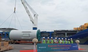 PTP Nonpetikemas Cabang Banten Tangani Ekspor Perdana Wind Mill Tower Tujuan Kanada