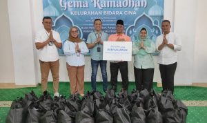 Wujudkan Kepedulian di Bulan Suci, BRI KC Jakarta Otista Salurkan Bingkisan untuk Anak Yatim melalui Kelurahan Bidara Cina