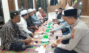 Pengajian Rutin Jadi Ruang Silaturahmi Polsek Pantee Bidari dan Masyarakat