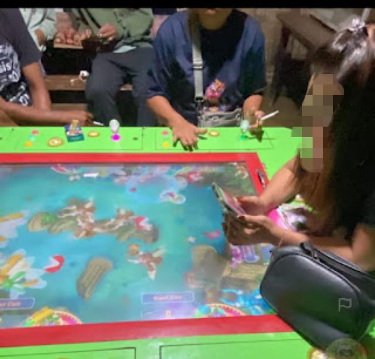 Wah gawat meja ikan ikan diduga milik Dedi Cs dan Santi Cs menjamur di Namorambe Kapolsek namorambe diduga dapat setoran..diminta kepada Polda Sumut agar menangkap bos meja ikan ikan merk Gagak